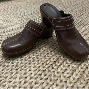 Nickels Lana Leather Slip on Mule Shoes Brown Size 6